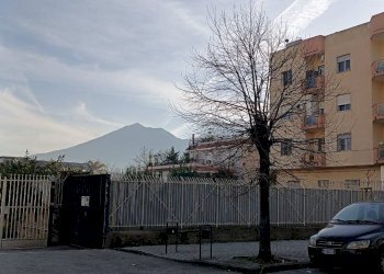 Foto 9 - Locale Commerciale Via Bartolo Longo, Napoli - foto 9