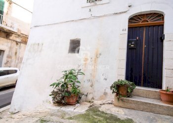 Foto 2 - Casa indipendente Via Roma
 
48, Ostuni - foto 2
