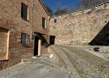 Foto 3 - Casa indipendente Via Castel Leone
 
1, Amandola - foto 3