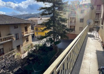 Foto 18 - Four-room apartment Via I Maggio
 
8, Comunanza - photo 18