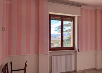 Foto 22 - Four-room apartment Via I Maggio
 
8, Comunanza - photo 22