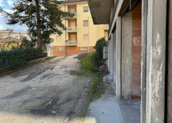 Foto 47 - Four-room apartment Via I Maggio
 
8, Comunanza - photo 47