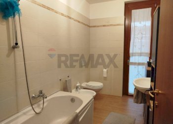 Bagno - Appartamento Via Madonna
 
61, San Martino Siccomario - foto 10