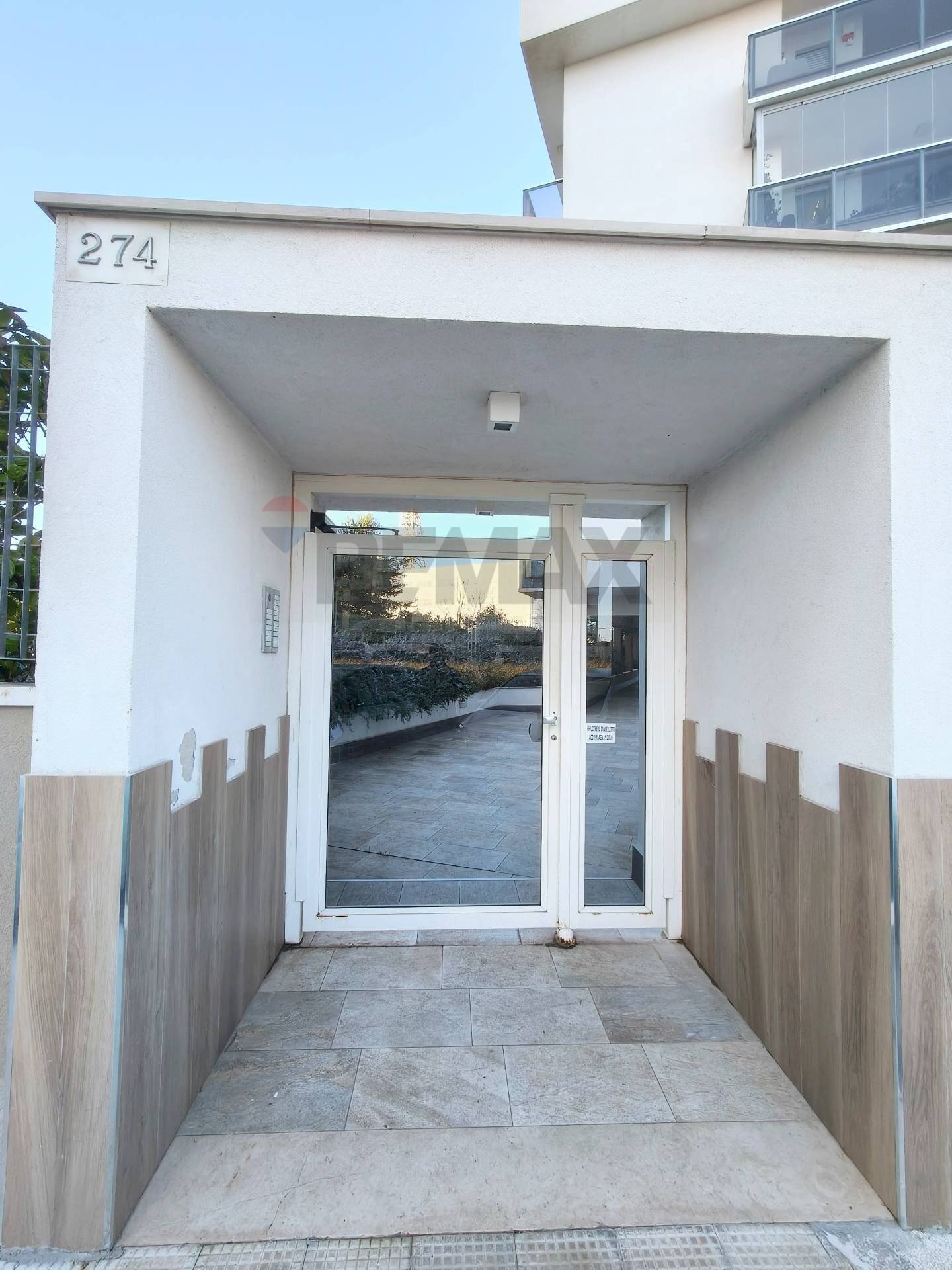 Terrazza - Trilocale Via Orfeo Mazzitelli
274, Bari - foto 3