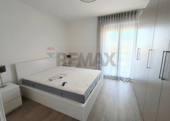 Camera / camera da letto - Trilocale Via Orfeo Mazzitelli
274, Bari - foto 9