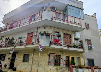 Edificio all\'aperto - Three-room apartment Via Amatulli Pasquale
 
5, Bitetto - photo 3