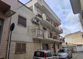 Edificio all\'aperto - Three-room apartment Via Amatulli Pasquale
 
5, Bitetto - photo 5