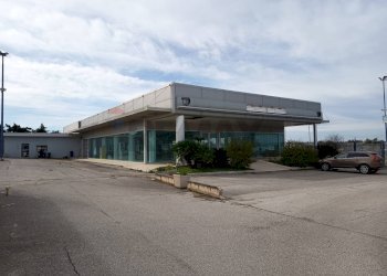 Edificio all\'aperto - Capannone Strada Provinciale 94 Casamassima, Noicàttaro - foto 3