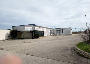 Casa all\'aperto - Capannone Strada Provinciale 94 Casamassima, Noicàttaro - foto 10