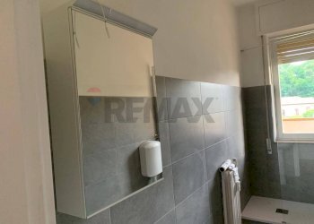 Bagno - Bilocale via bainsizza
 
49, Varese - foto 18