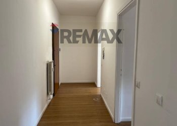 Hall / corridoio - Bilocale via bainsizza
 
49, Varese - foto 6