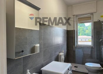 Bagno - Bilocale via bainsizza
 
49, Varese - foto 20