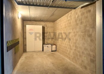 Parcheggio - Trilocale Via Trentini
 
1, Clivio - foto 18