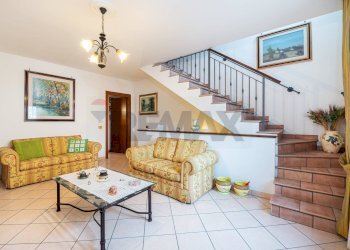 Soggiorno - Terraced Villa via amedeo modigliani
 
8, Capena - photo 4