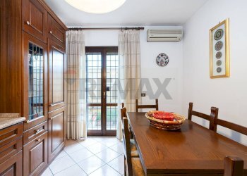 Sala da pranzo - Terraced Villa via amedeo modigliani
 
8, Capena - photo 9