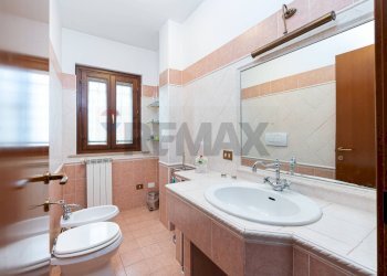 Bagno - Terraced Villa via amedeo modigliani
 
8, Capena - photo 15