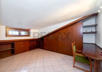 Camera / camera da letto - Terraced Villa via amedeo modigliani
 
8, Capena - photo 17