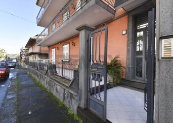 Edificio all\'aperto - Casa indipendente Via 12 Traversa, Belpasso - foto 4