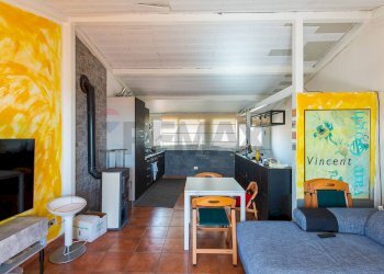 Soggiorno - Casa indipendente Via G.Marconi
 
94, Nicolosi - foto 13