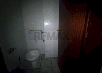 Bagno - Locale Commerciale Via IV Novembre
3, 5, Camporotondo Etneo - foto 17