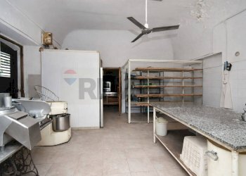 Ufficio - Locale Commerciale Provinciale
 
76, Acireale - foto 8