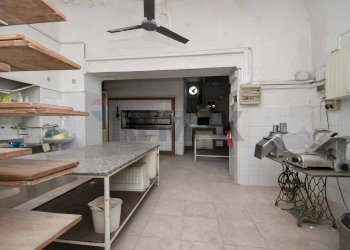 Cucina - Locale Commerciale Provinciale
 
76, Acireale - foto 9