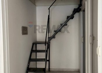 Scale - Locale Commerciale via paolo vasta
 
51, Acireale - foto 5