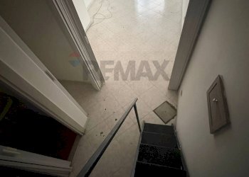 Dettagli - Locale Commerciale via paolo vasta
 
51, Acireale - foto 6