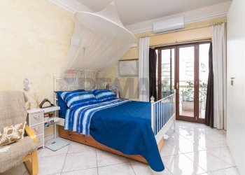 Camera / camera da letto - Quadrilocale Corso Italia
 
298, Catania - foto 6