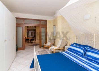 Camera / camera da letto - Quadrilocale Corso Italia
 
298, Catania - foto 8