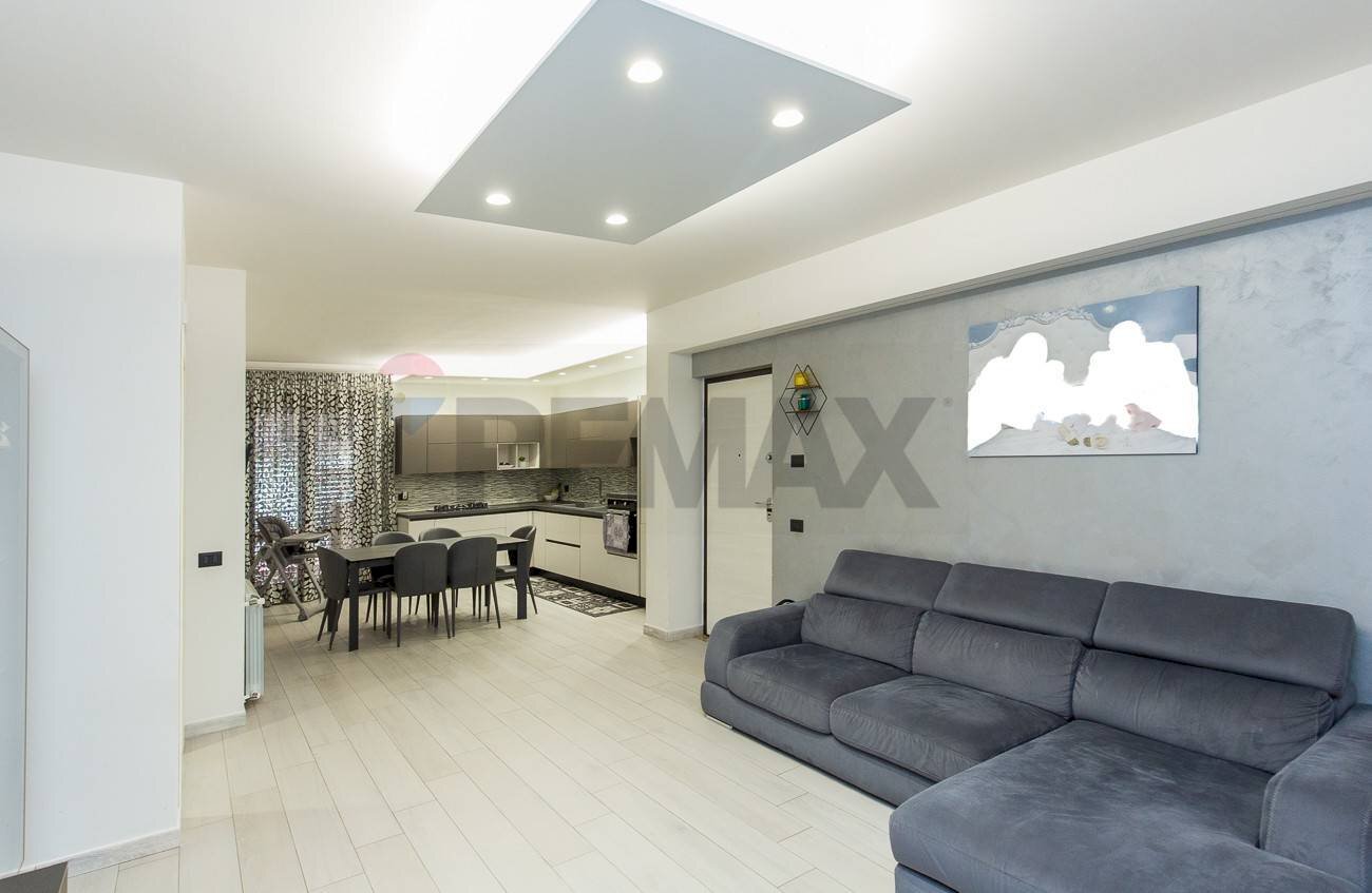 Sala da pranzo - Trilocale Via San Girolamo
4, Acireale - foto 2