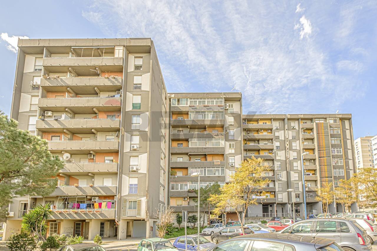 Edificio all\'aperto - Quadrilocale Viale Moncada
 
5, Catania - foto 1