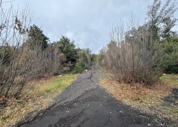 Vista delle montagne - Agricultural land Via della Regione
 
snc, Pedara - photo 5