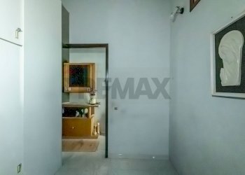 Stanza vuota - Trilocale Via Circonvallazione
 
312, Caltagirone - foto 5