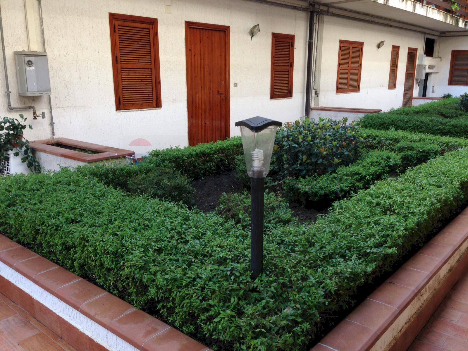 Casa all\'aperto - Trilocale viale Alexander Fleming
 
28, Catania - foto 1