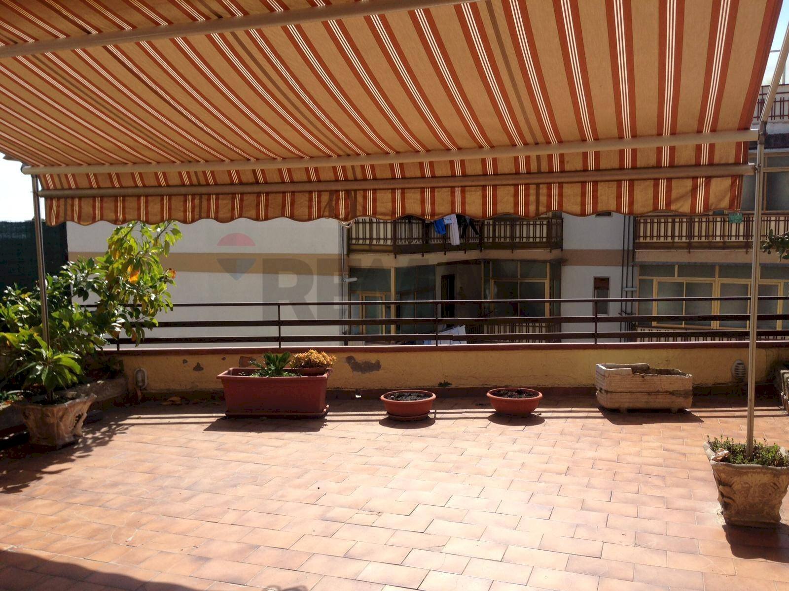 Terrazza - Trilocale viale Alexander Fleming
28, Catania - foto 2