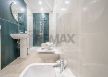 Bagno - Bilocale Viale Furio Camillo
32, Roma - foto 14