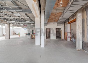 Parcheggio - Locale Commerciale Via Roma
276, Rosora - foto 2