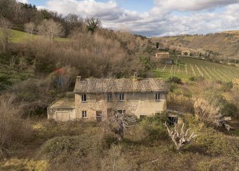 Casa all\'aperto - Rustico Contrada Pratelli
 
28, Rosora - foto 2