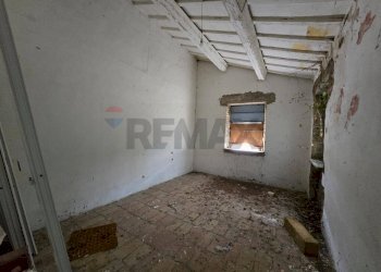 Stanza vuota - Rustico Contrada Pratelli
 
28, Rosora - foto 18