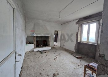 Stanza vuota - Rustico Contrada Pratelli
 
28, Rosora - foto 20