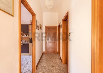 Ingresso P.1. - Casa semi indipendente giovanni annibaldi
 
4, Cupramontana - foto 9