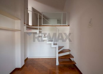 Scale - Villa a Schiera Via dei Mandorli
 
95, Montemarciano - foto 38