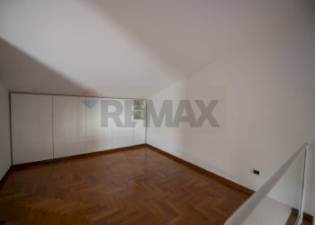 Stanza vuota - Villa a Schiera Via dei Mandorli
 
95, Montemarciano - foto 39