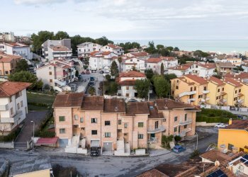 Edificio all\'aperto - Villa a Schiera Via dei Mandorli
 
95, Montemarciano - foto 56