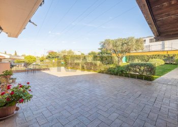 Terrazza - Villa VIA POGGIO FIORITO
 
2, Guidonia Montecelio - foto 1