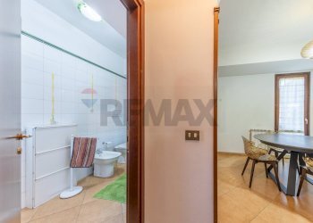 Bagno - Villa VIA POGGIO FIORITO
 
2, Guidonia Montecelio - foto 22