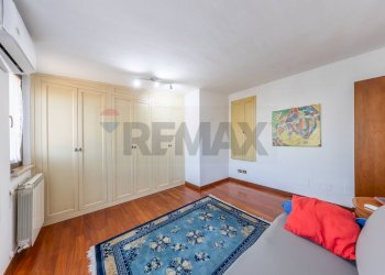 Camera / camera da letto - Villa VIA POGGIO FIORITO
 
2, Guidonia Montecelio - foto 42