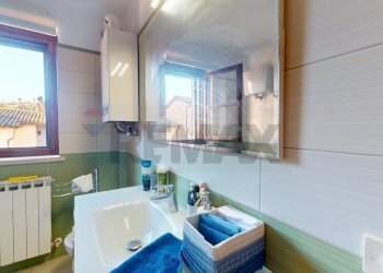 Bagno - Trilocale Vocabolo le 5 Torri, Todi - foto 13