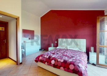 Camera / camera da letto - Trilocale Vocabolo le 5 Torri, Todi - foto 17